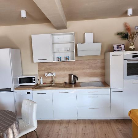 Apartman Greenside Michalovce Exteriér fotografie