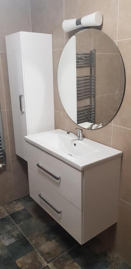Apartman Greenside Michalovce Exteriér fotografie