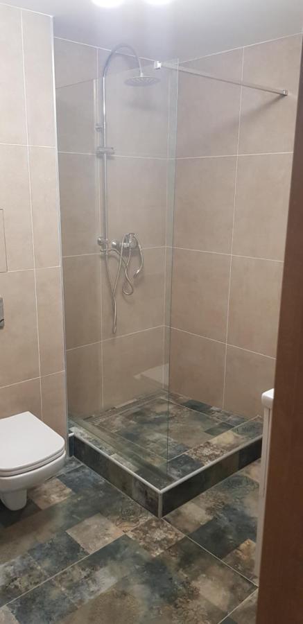 Apartman Greenside Michalovce Exteriér fotografie