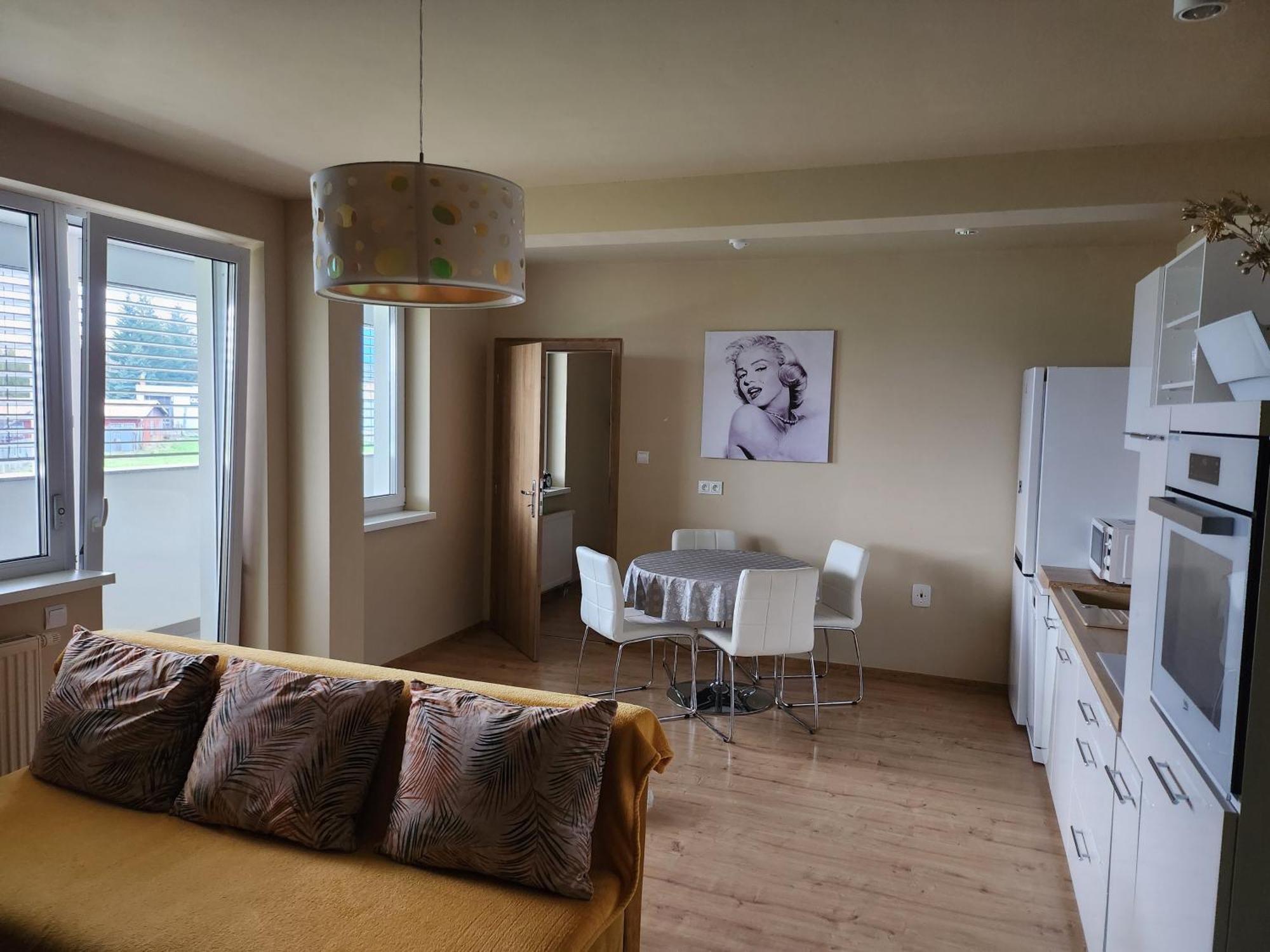Apartman Greenside Michalovce Exteriér fotografie